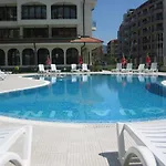 Chateau Del Mar *
