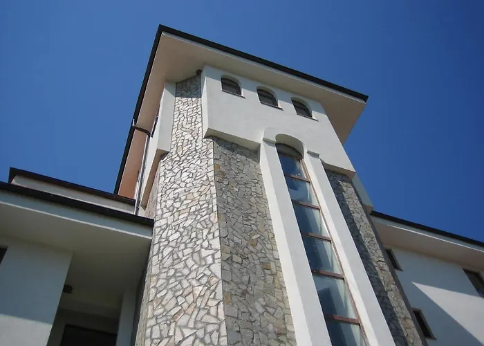 Chateau Del Mar Sluneční pobřeží