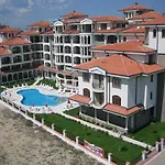 Apartament Chateau Del Mar *