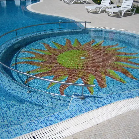 Апартаменты Chateau Del Mar Солнечный берег