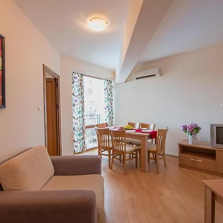 Chateau Del Mar Апартаменты Солнечный берег
