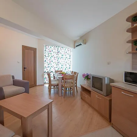 Chateau Del Mar * Sluneční pobřeží