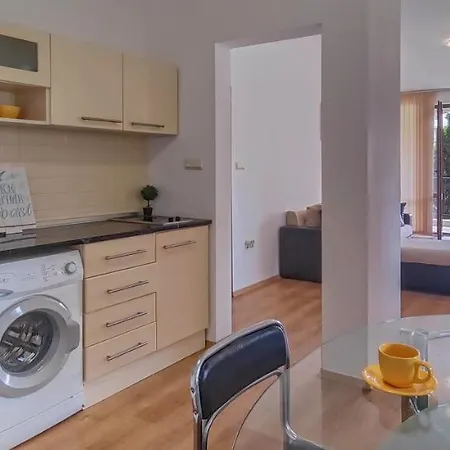 Chateau Del Mar * Napospart